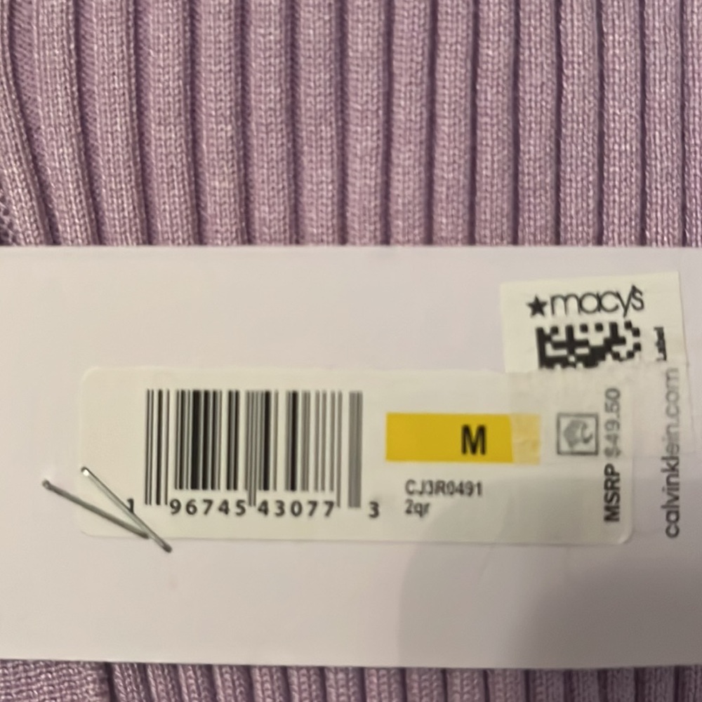 NWT Calvin Klein Jeans Women’s  Med Lavender Ribbed Short Sleeve Half Button Top - Picture 4 of 4